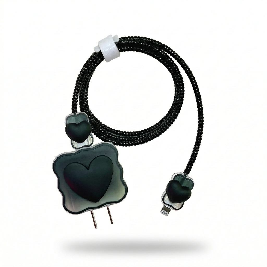 Charger Case Cover Heart Design (Black)